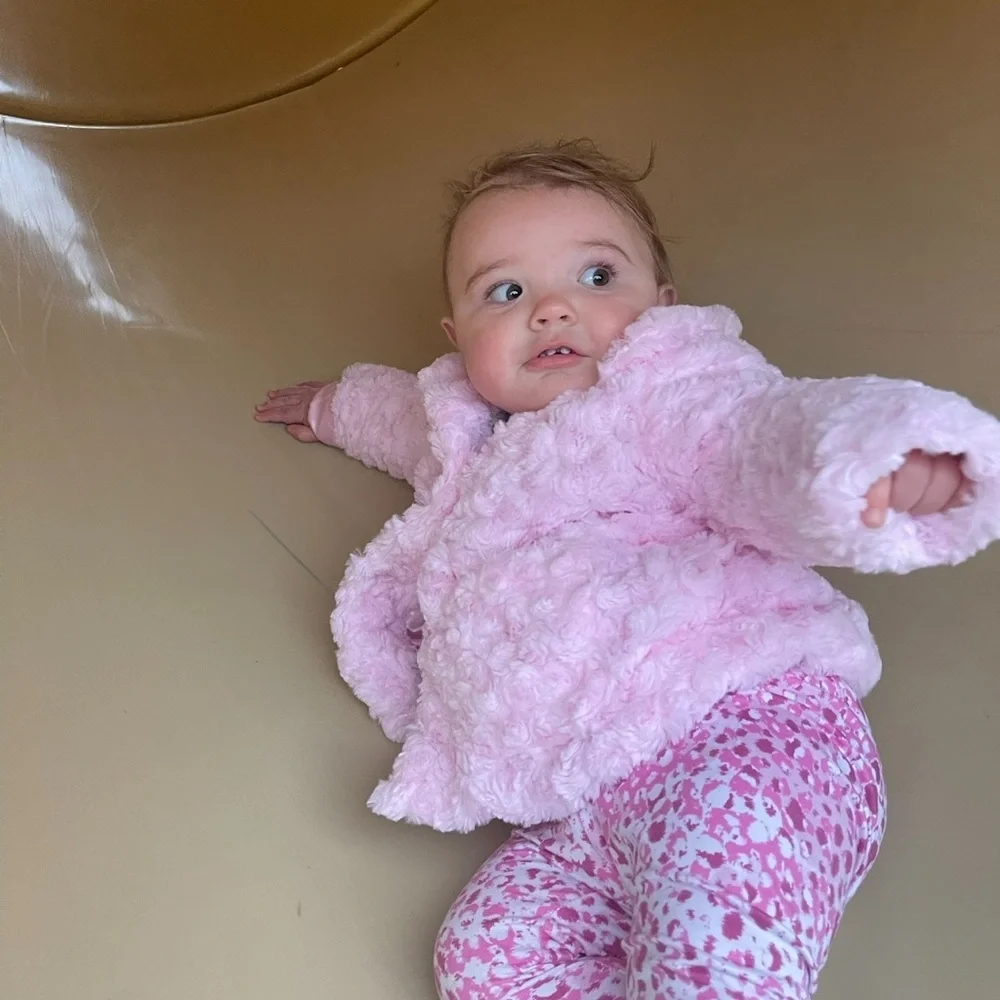 Toddler Girl's Soft Pink Faux Fur Jacket, Sz 12-18 months